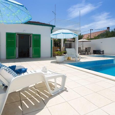 Villa Aras Wind Rose Supetar Exterior foto