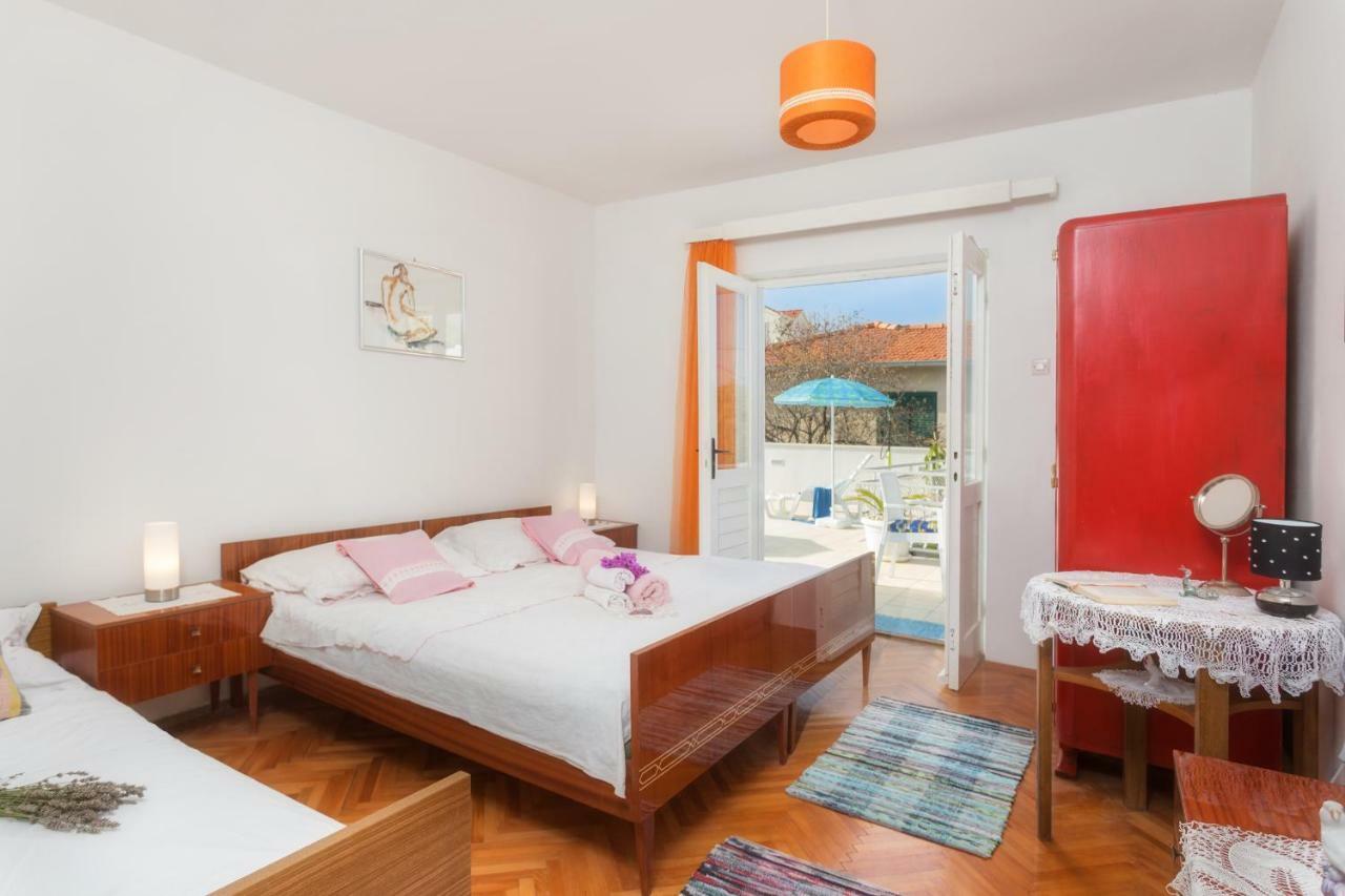 Villa Aras Wind Rose Supetar Exterior foto